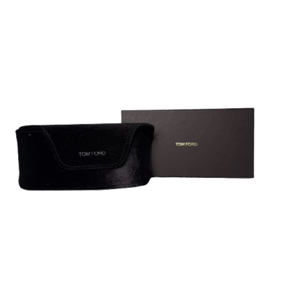 TOM FORD Fiore 63mm Oversize Gradient Butterfly Sunglasses New in Box main image 4